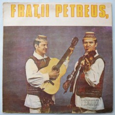 DISC LP VINYL - FRATII PETREUS - MERG PE IZA - VIN PE MARA foto