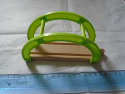 bnk jc Linii de lemn compatibile Thomas - pod de lemn foto