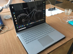 Vand Laptop Microsoft Surface book foto