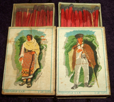 1933 Costume populare - 2 cutii chibrituri romanesti din lemn, Chibriturile SAR foto