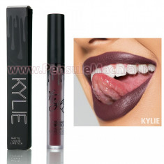 Ruj Lichid Mat Black Kylie Wicked foto