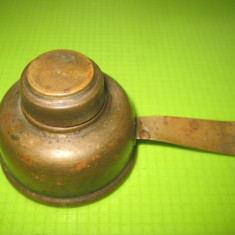 9780- Arzator mic lampa veche alama fund metal cositorit anii 1900-1930.