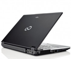 Laptop Fujitsu LifeBook S751, Intel i5 2.5 GHz, 4GB DDR3, 250GB HDD, Garantie foto