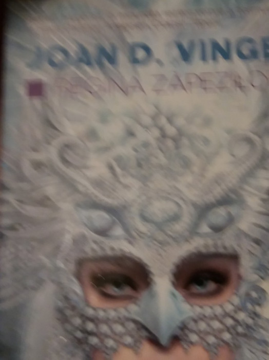 REGINA ZAPEZILOR JOAN D VINGE