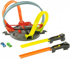 Circuit cu bucle Hot Wheels Roto Revolution foto