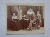 Cumpara ieftin Impresionanta fotografie de familie - zona Banat, Austro-Ungaria, Romania 1900 - 1950, Sepia, Portrete