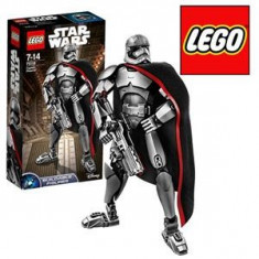 LEGO Star Wars 75118 Captain Phasma foto