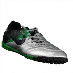 Ghete Fotbal Nike 5 JR 5 Bobma 415128004 foto