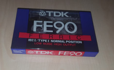 Vand casete audio sigilate noi TDK FE90 foto