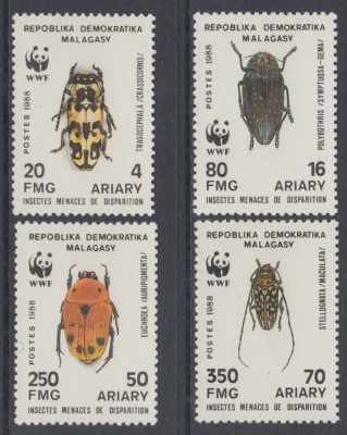 MADAGASCAR 1988 WWF INSECTE COTA MICHEL 90 EURO foto