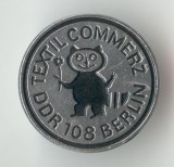 Textil commerz - Berlin DDR - Insigna Superba