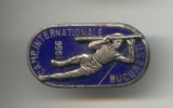 1956 SPORT CAMPIONATELE INTERNATIONALE BUCURESTI - Insigna SUPERBA RARA