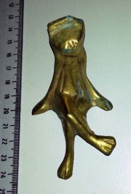 DECOR BROSCUTA ALAMA/ BRONZ.. POATE FI PUSA PE POLITA SAU CARTE foto