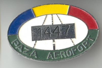 PAZA AEROPORT - Insigna - AVIATIE - MILITARA foto