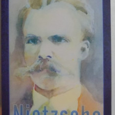 Nietzsche : o scurta introducere / Michael Tanner
