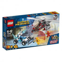 LEGO Super Heroes, Urmarirea in viteza 76098 foto
