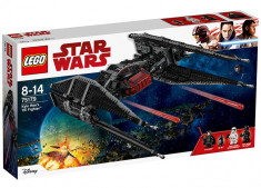 TIE Fighter-ul lui Kylo Ren (75179) foto