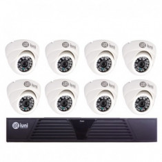 Sistem Supraveghere iUni 8 Camere CMOS 1 MP, 24 Led IR, DVR 8 Canale HD 720p, HDMI, VGA, 2 USB, LAN, PTZ, Antivandal MediaTech Power foto