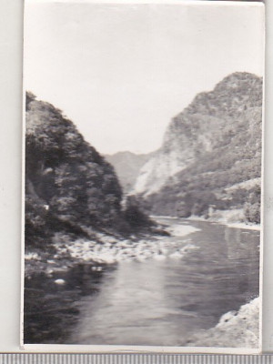 bnk foto - Valea Oltului la Masa lui Traian - 1962 foto