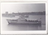 Bnk foto - Vaporasul Costinesti pe litoralul romanesc, Alb-Negru, Romania de la 1950, Transporturi