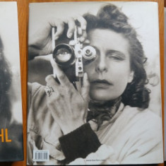 Leni Riefenstahl ; Cinci vieti , Editura Taschen , album de lux de fotografie