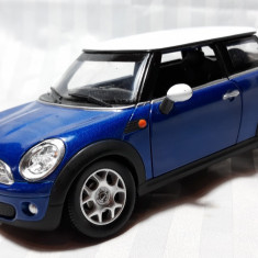 MACHETA NEW RAY - ITALIA - MINI COOPER - PROBABIL 1/24 - PENTRU REPARAT