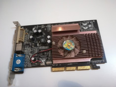 Placa video AGP 8X nVidia FX5500 128Mb DDR 128bit DirectX 9.0 foto