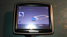 GPS TOMTOM ONE + INCARCATOR + SUPORT PRINDERE DE PARBRIZ foto