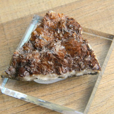 Specimen minerale - CALCITA PE BLENDA (T2)
