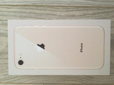 VAND IPHONE 8 NOU, SIGILAT, CULOARE AURIU foto