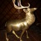 Superba sculptura ,statueta cerb din bronz masiv