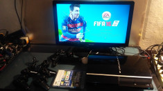 CONSOLA SONY PLAYSTATION 3 + 2 MANETE SONY + FIFA 2016 + CAMERA foto