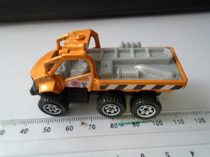 bnk jc Matchbox MB912 Trail Tracker