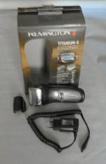 aparat de ras Remington Titanium foto