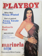 Revista Playboy 2000 mai foto