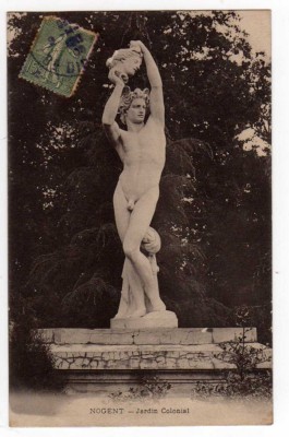 FRANTA NOGENT SUR MARNE STATUIE DIN GRADINA COLONIILOR foto