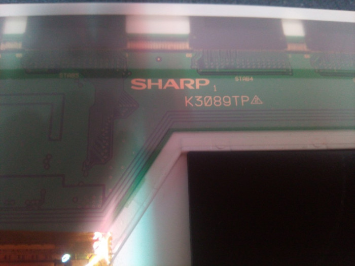 Display Sharp 16 inch