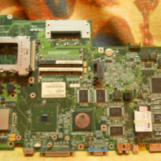 Placa de Baza + CPU P4 2800 Toshiba Satellite 1950