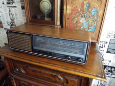 radio vintage GRUNDIG RF 420 foto