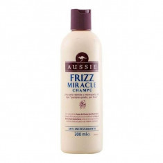 ?ampon Frizz Miracle Aussie foto