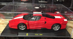 Macheta Ferrari FXX -2005 - HACHETTE scara 1:24 foto