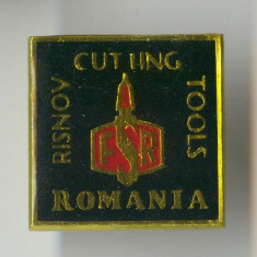 RISNOV ROMANIA - Insigna TURISM