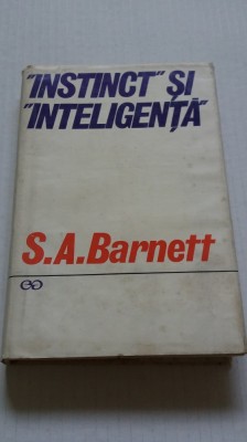Instinct si inteligenta - S. A. Barnett foto