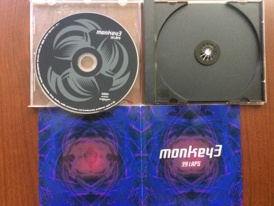 monkey 3 / 39 laps cd disc muzica stoner post rock buzzville records 2006 VG+ foto