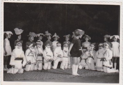 foto veche mos gerila , 9 x 12 foto
