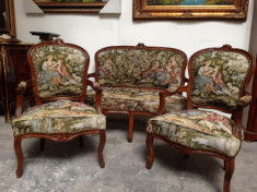 Elegant salona? in stilul Ludovic cu tapiserie goblen model Fragonard foto