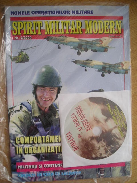 myh 111 - Revista Spirit militar modern cu CD - nr 5/2005 - piesa de colectie