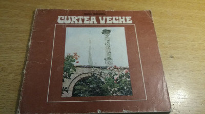 myh 12 - Revista turism - Bucuresti - Curtea veche - 1980 - piesa de colectie foto