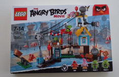 Lego Angry Birds 75824 PIG CITY TEARDOWN original nou sigilat 384 piese foto