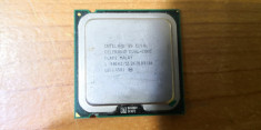 Procesor Intel Celeron Dual Core E1400 2GHz 512K fsb 800 SLAR2 socket 775 foto